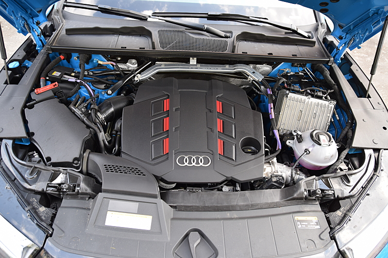 Audi SQ5 Motor